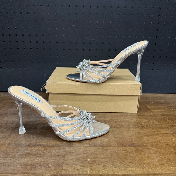 New W/ Box! Women's Steve Madden Pamela Rhinestone Silver Holiday Heels Size 11 - Picture 1 of 5